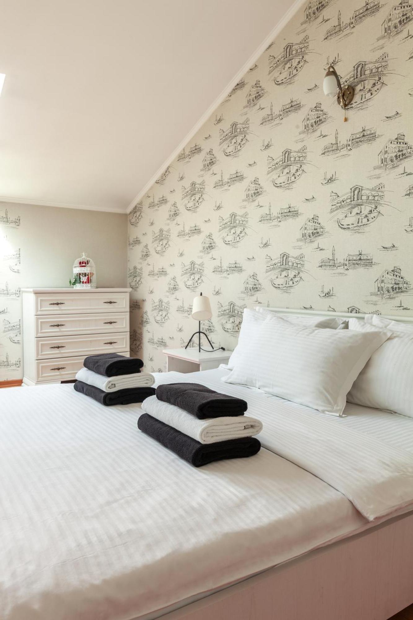 Alfa Apartments Ohiienka 17 2 Λβιβ Εξωτερικό φωτογραφία