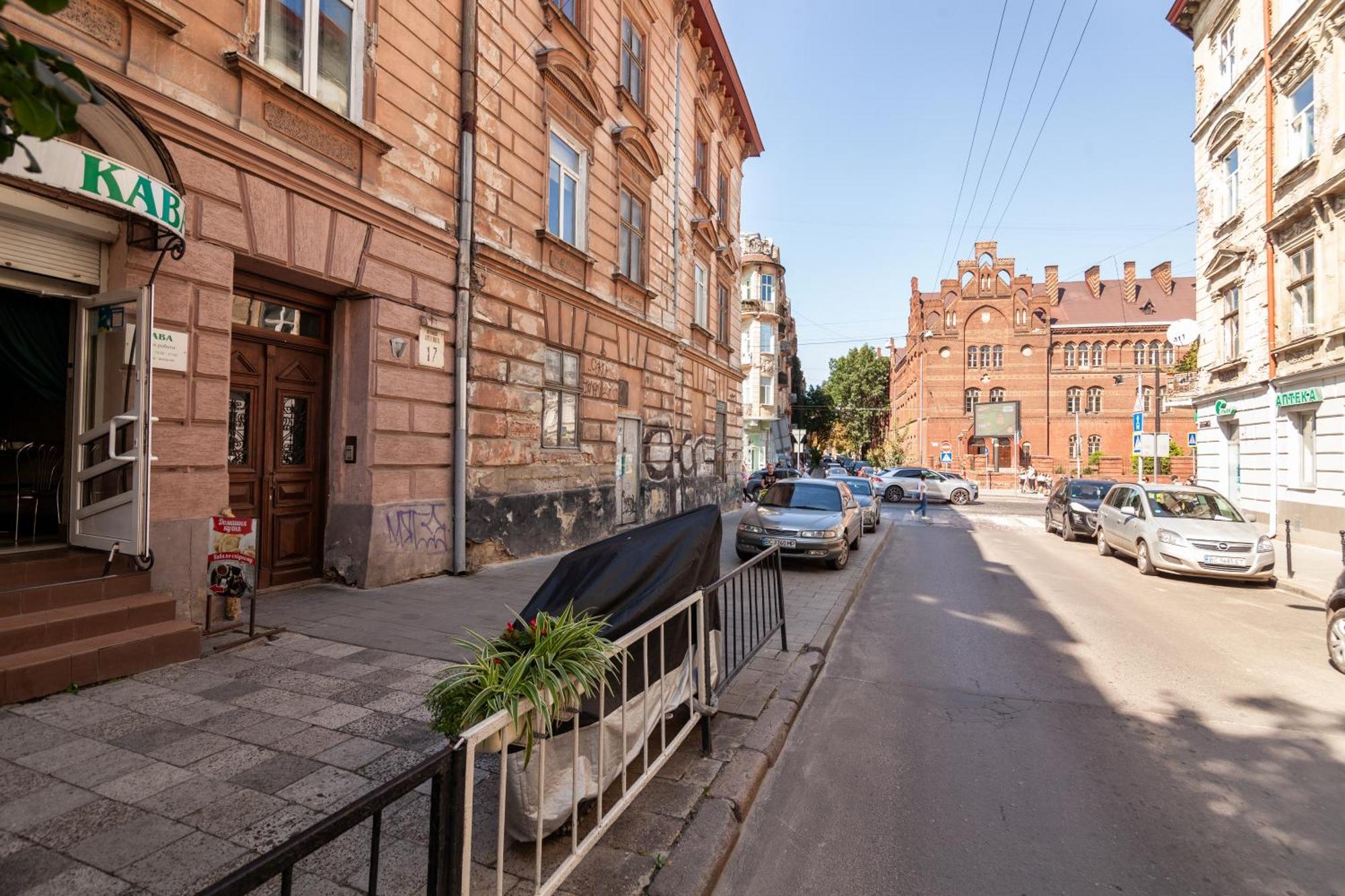 Alfa Apartments Ohiienka 17 2 Λβιβ Εξωτερικό φωτογραφία